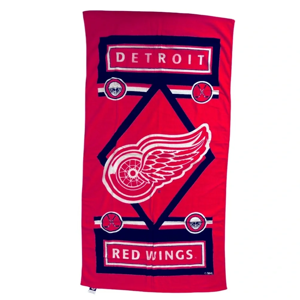Detroit Red Wings Vintage Beach Towel